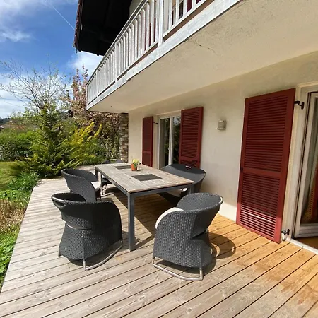 Apartmán Grosszuegige Mit Terrasse Und Garten *